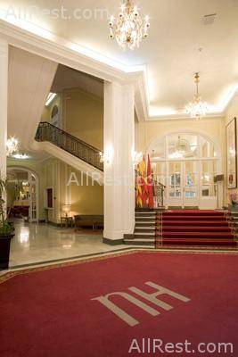 NH Gran Hotel 7